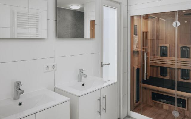 Modern Chalet With Sauna, Near Cosy Domburg