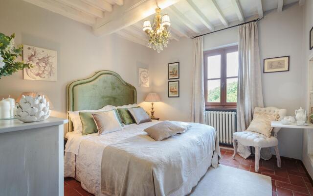 Bocciolo Stone Farmhouse