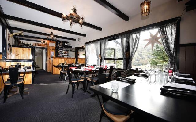 Black Bear Inn