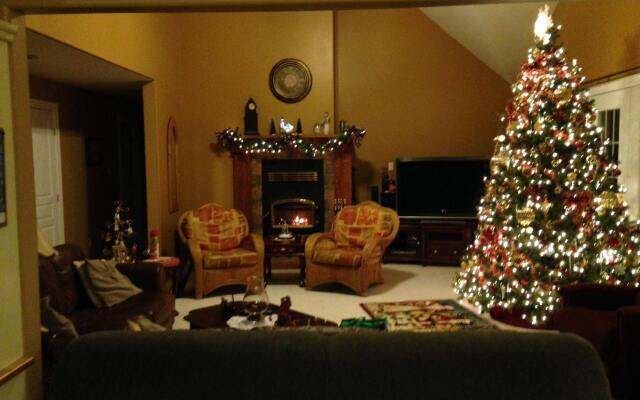 Snowflake Manor Bed and Breakfast