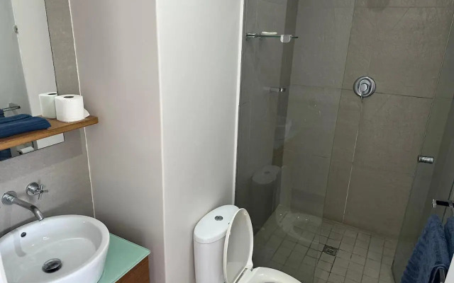 Durban Beach Front SPECTACULAR OCEAN VIEWS - 3 BED