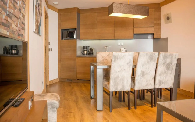 Résidence Koh-I Nor by Les Etincelles