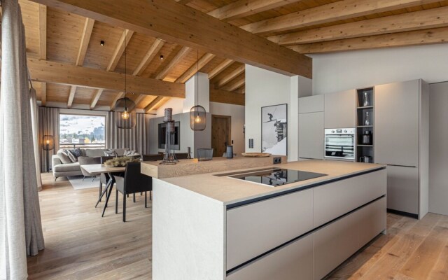 Penthousesuite Kr ndl mit Kamin Westendorf