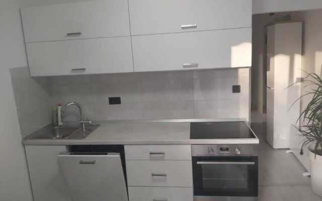 Mario - 5 Minutes to the Beach - A1