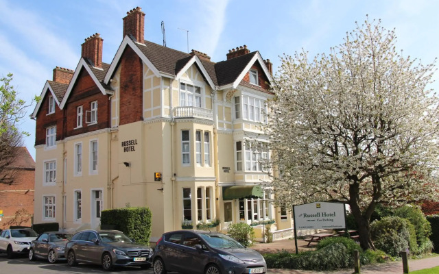 Russell Hotel