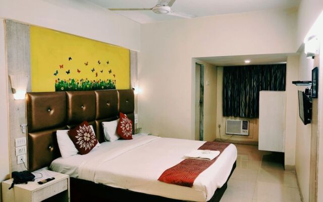 Hotel Vashi Inn
