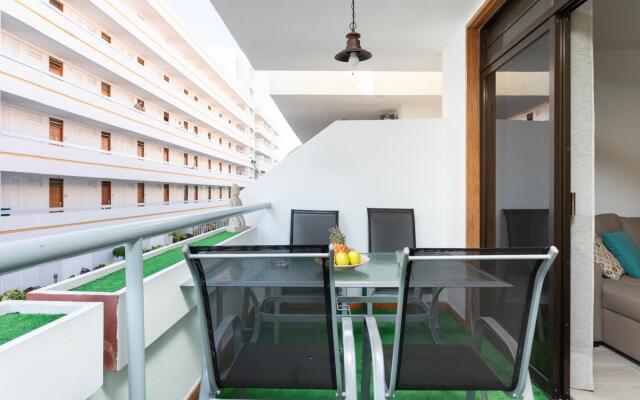 Home2Book Las Américas Bright Apartment