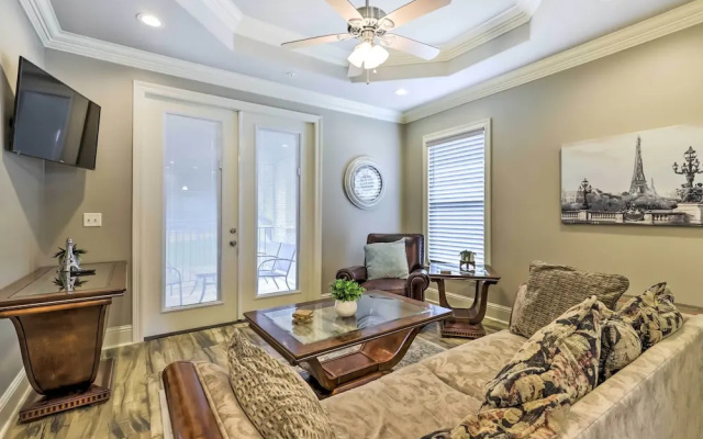 Diamondhead Condo - Marina, Pool Access & Golfing!