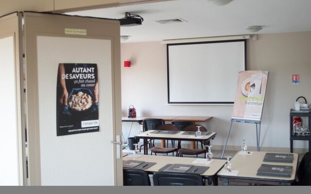 Campanile Villeneuve sur Lot - Pujols