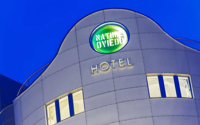 M Hotel