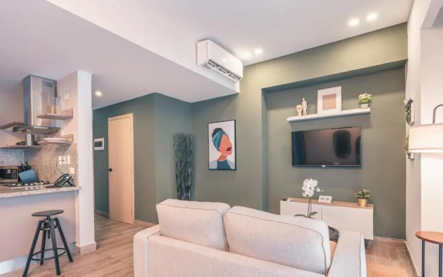 Flat in Regatta II 306
