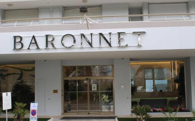 Appartement Villeneuve-Loubet, 1 pièce, 2 personnes - FR-1-252A-19