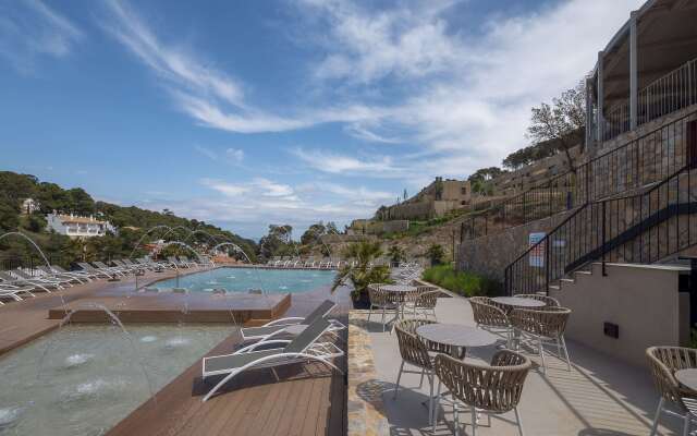 Talaia Plaza Ecoresort