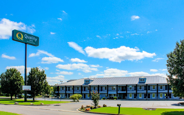 Quality Inn Scottsboro US/72 - Lake Guntersville Area