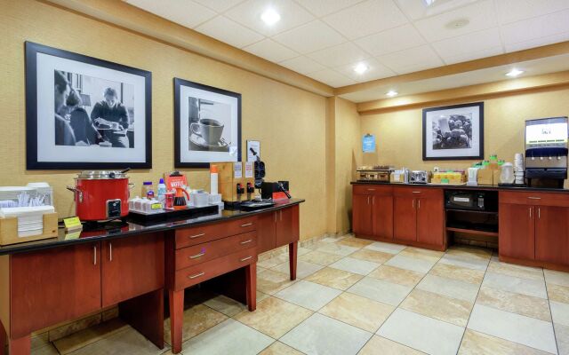 Hampton Inn & Suites Port Richey