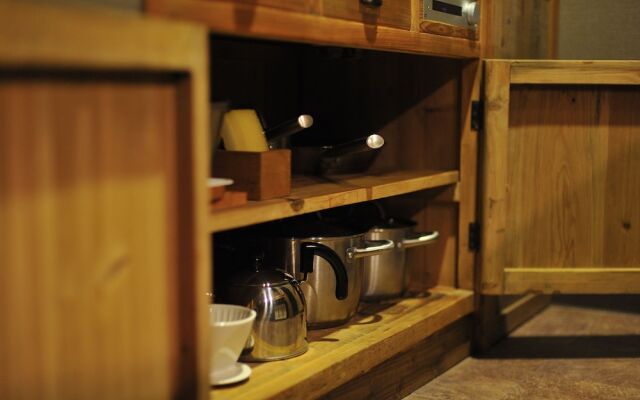BOX HOTEL from bizan