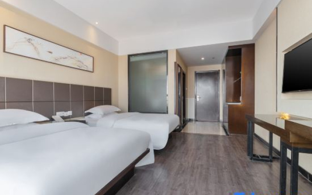 Lanjing Business Hotel (Liangting Subway Station Branch)