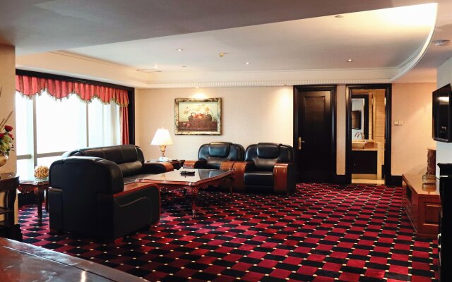 Royal Mediterranean Hotel