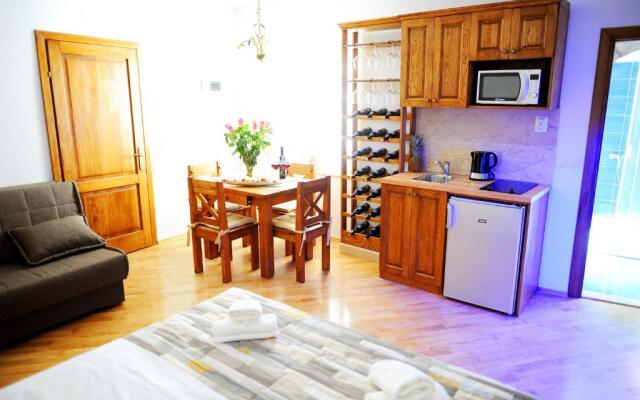 Diocletian Wine Apartment