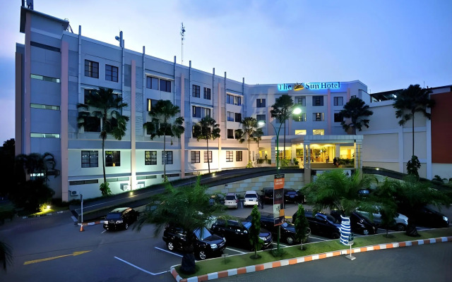 The Sun Hotel Sidoarjo