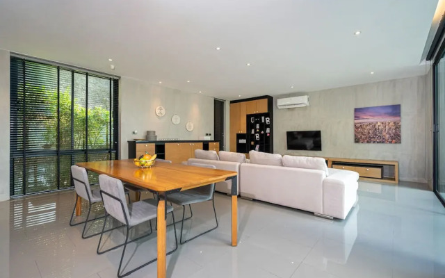 Design Duplex P10 in Natural Park Resort