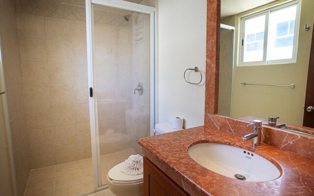 Luna Maya 5 2 Bedroom Condo