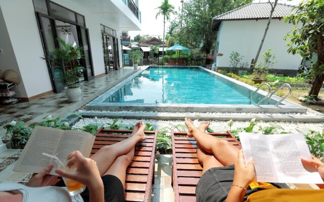 Tropical Garden Homestay Villa