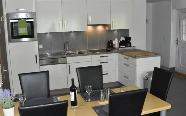 Apartment Chalet Beatrice Share