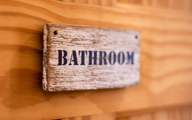 Whitby On The Hill,5mins To the Beach,Pets Welcome