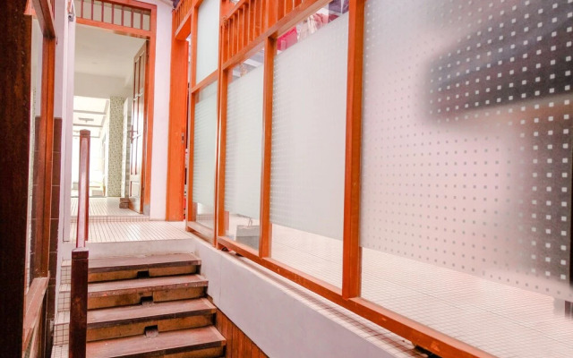 OYO 2060 Adam's Apple Family Guest House