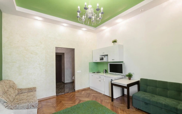 Apartment on Dudayeva 17
