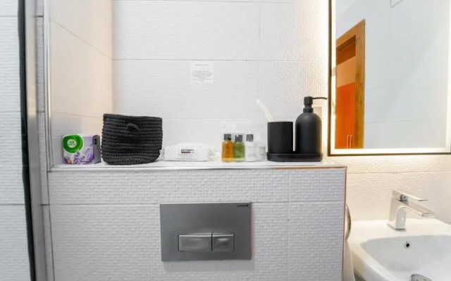 Premium Luxury Apartment by Smart Home