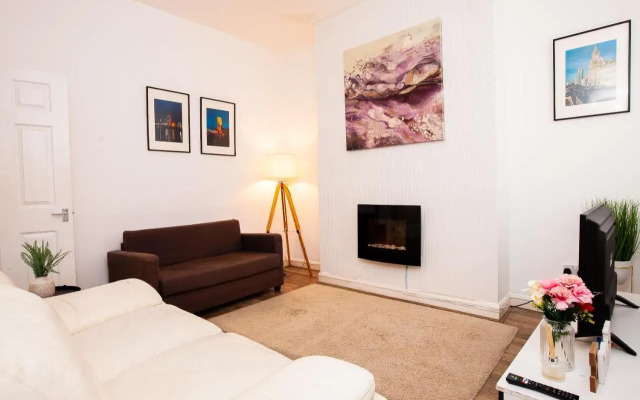 Whitland Apartment