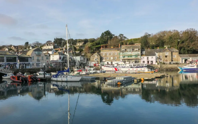 Hawker's Cove