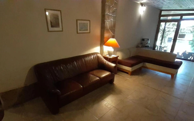 Семеен хотел Къща Тодорови