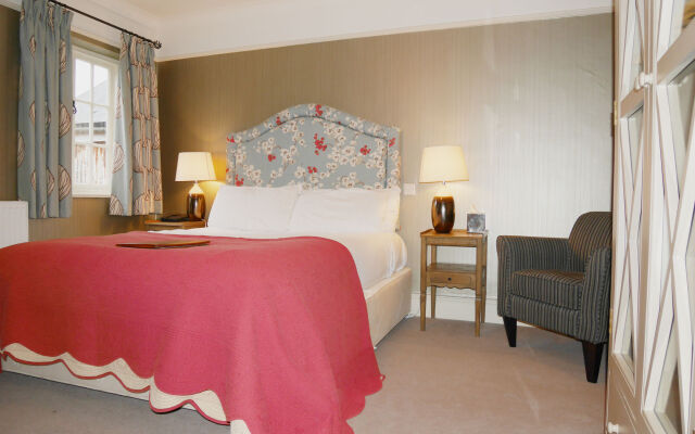 The Angel Hotel