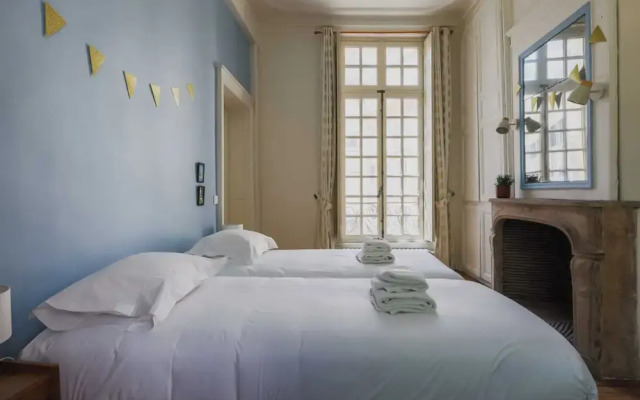 Apartment in Notre-dame Cathedral