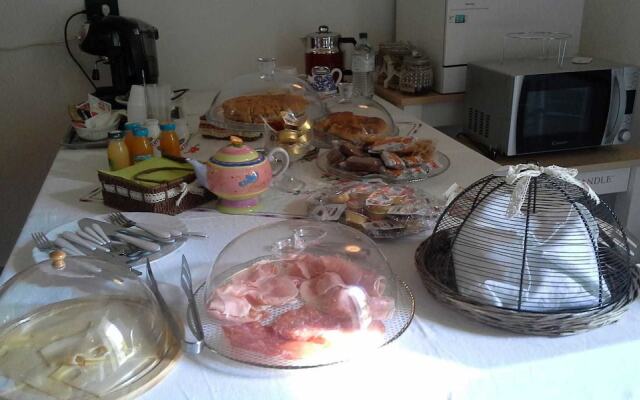 Agorà Suites & Apartments