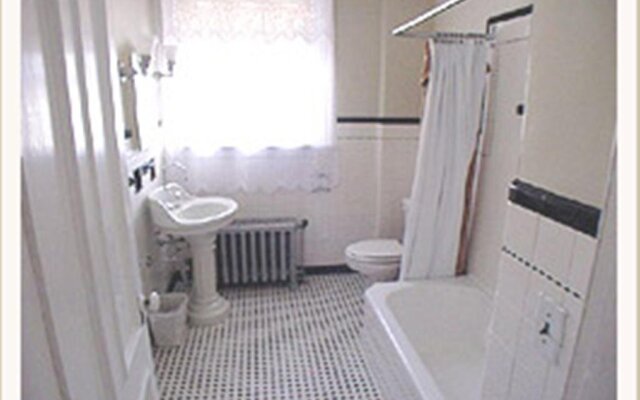 The Charles Newhall House