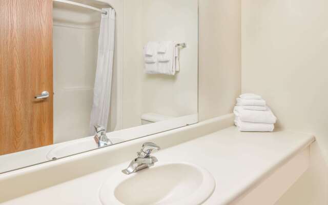 Days Inn by Wyndham Alpena