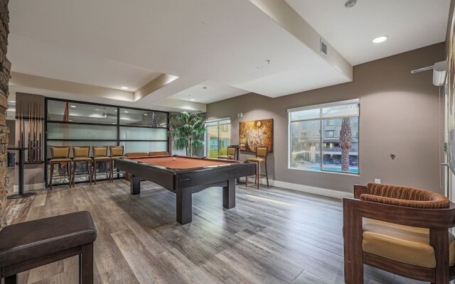 Villa Toscana 2 Bedroom Condo by RedAwning