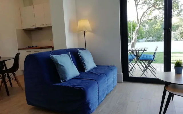 Blue River Apartments