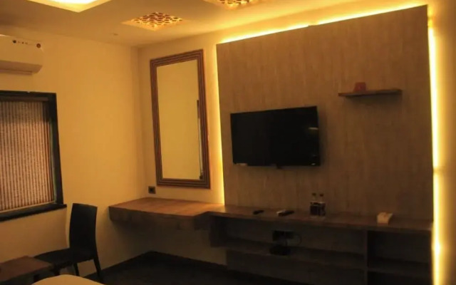 Sahyadri Guest House