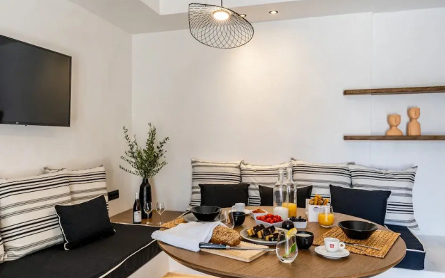 Amer Suites Fira