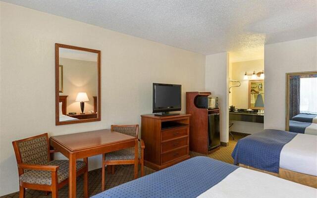 GreenTree Hotel & Extended Stay I-10 FWY Houston, Channelview, Baytown