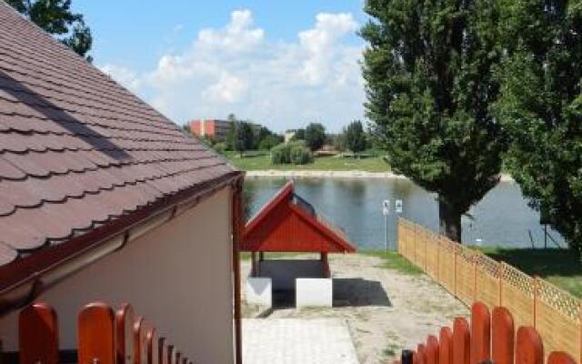 Napsugár Apartman
