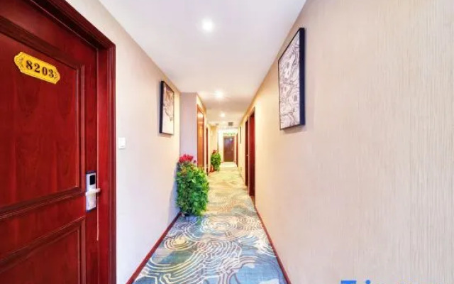 Puzhen Hotel