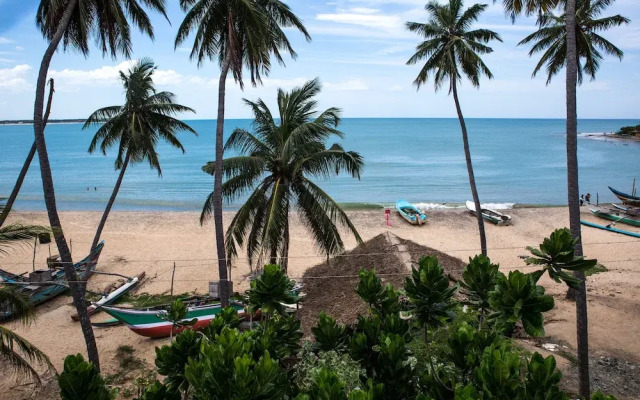 Rupa's Hotel Arugambay