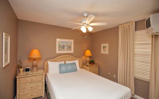 Pelican Beach Resort by Panhandle Getaways
