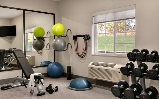 Candlewood Suites Springfield
